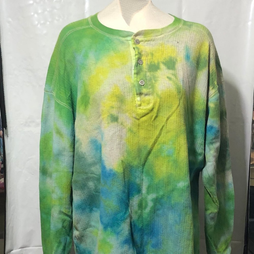 Upcycled Sweater - Basic Equipment Size: XLT